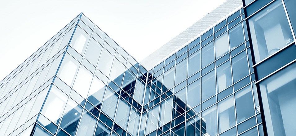 Why Property Managers Should Provide Fiber Internet to Their Tenants